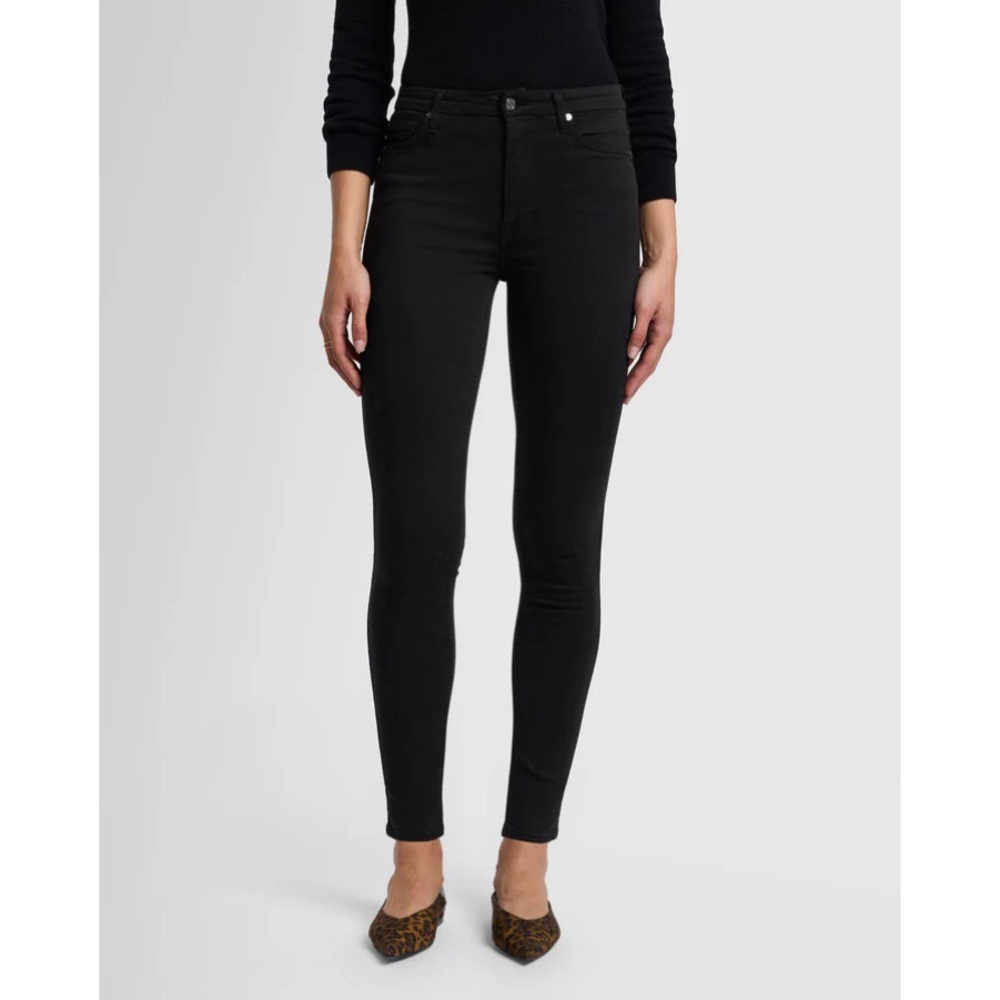 NWOT SLIM ILLUSION LUXE HIGH WAIST SKINNY JEANS